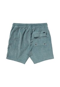 Shorts turquoise clair en tissu doux avec une taille élastique. Comprend une poche arrière avec un rabat et un bouton-pression en métal.
