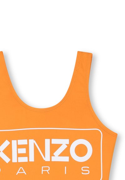 Débardeur orange avec un col rond et des bretelles larges, arborant un prominent logo blanc "KENZO PARIS" centré sur le devant.