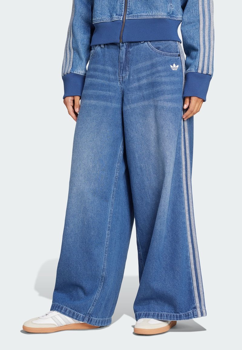 adidas Originals - WIDE  - Wide leg - indigo denim, Vergroten