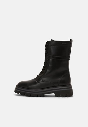 Plateaustiefelette - black