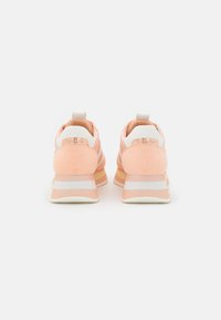 Tamaris Sneaker low - peach