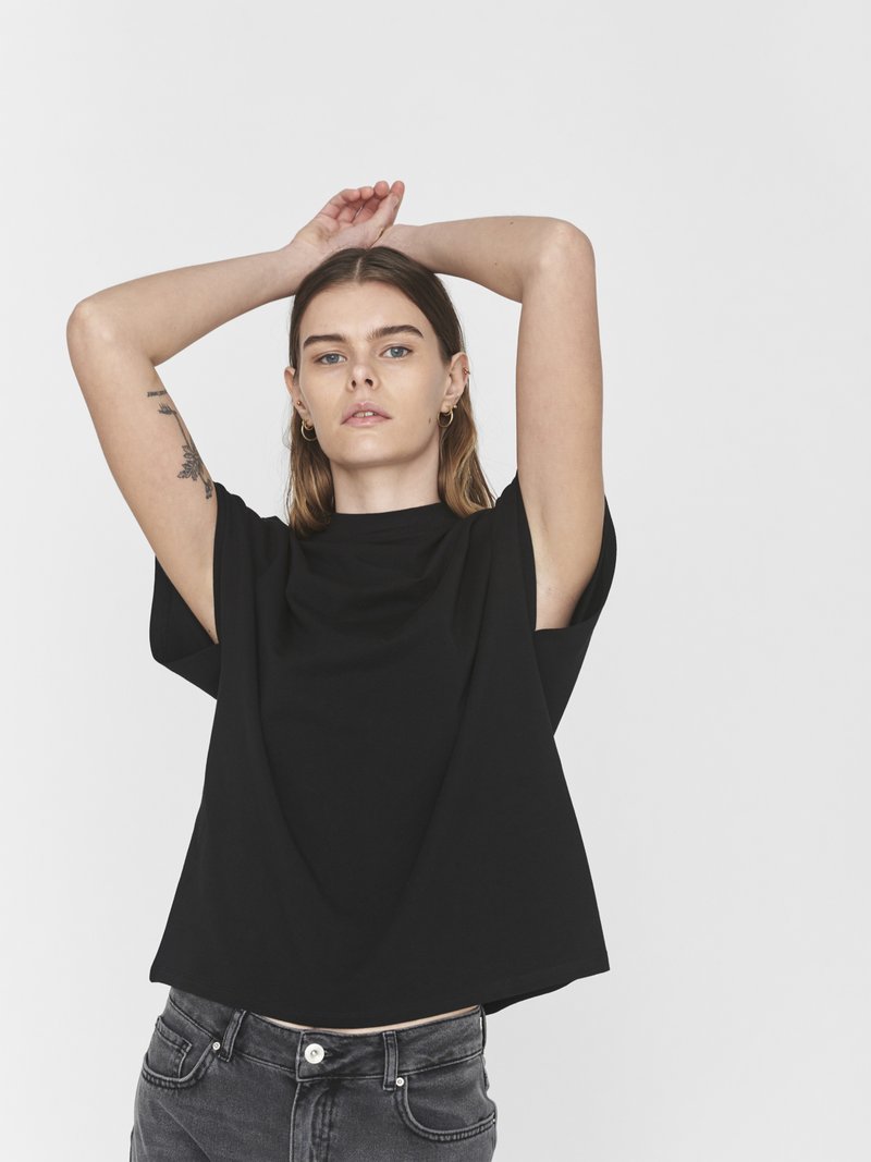 Damen T-Shirts | Noisy May NMHAILEY T-Shirt basic black/schwarz - NJ65881 Damen T-Shirts | Noisy May NMHAILEY T-Shirt basic black/schwarz - NJ65881