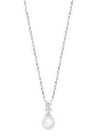 Srebrny naszyjnik z delikatnym łańcuszkiem oraz zawieszką w kształcie gruszkowatej białej perły, z prostokątnym przezroczystym akcentem kamienia powyżej perły.