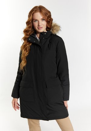 Sorte isolerede parka med hætte af kunstpels, featuring lynlåslukning, justerbar talje og to frontlommer. Glat tekstur, knælangt design.
