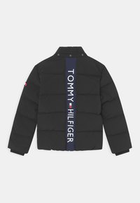 Tommy Hilfiger ESSENTIAL PADDED - Kurtka zimowa