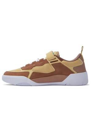 METRIC S X WILL  - Trainers - btn brown tan