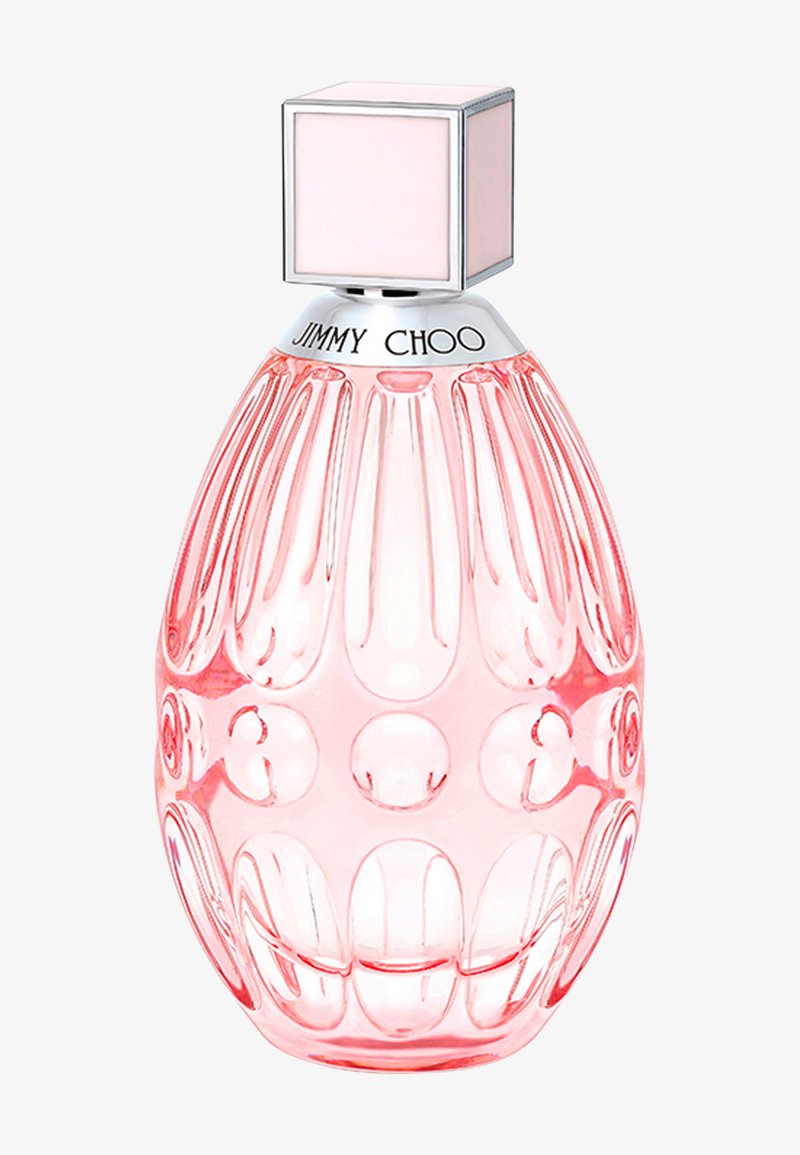 Roze glazen parfumfles met gestructureerde ovale vorm, zilverkleurige hals, vierkante lichtroze dop en "JIMMY CHOO" tekst op de hals.