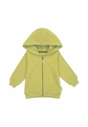 Zielona kurtka z kapturem dla malucha, z przodu zapinana na suwak i z dwoma kieszeniami typu kangurka, rozłożona na płasko na białym tle.
