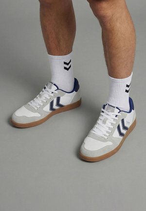 Hummel UNISEX biały