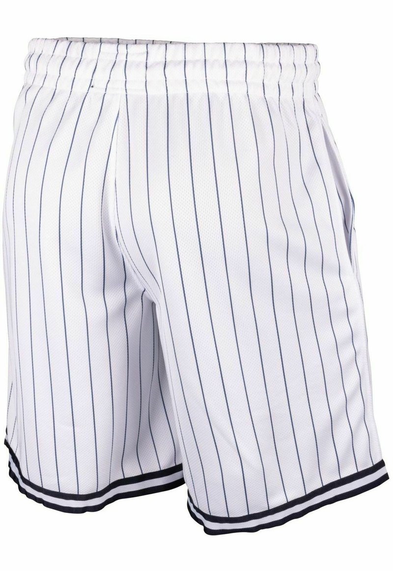 Pantalones cortos deportivos blancos con rayas verticales de navy, hechos de tejido de malla. Presentan una cinturilla elástica y acentos de dobladillo a rayas negras.