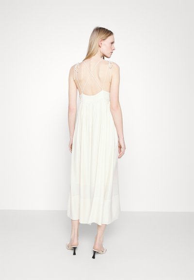 Lovechild MIMI DRESS - Päevakleit - asparagus