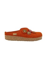 Sabot en feutre orange avec des accents circulaires en feutre vert, rose et violet. Semelle intermédiaire en liège et semelle extérieure en caoutchouc texturé pour une adhérence optimale.