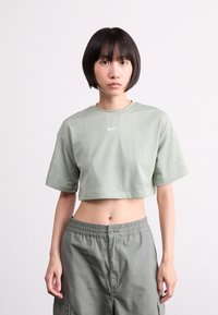 Nike Sportswear CROP TEE - Paprasti marškinėliai - jade horizon