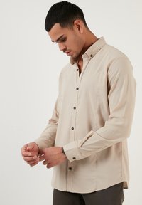 Buratti SLIM FIT - Skjorter - stone