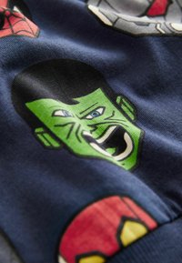 Next LICENSE MARVEL FLIP SEQUIN LONG SLEEVE - REGULAR FIT - Bluză de molton - navy blue