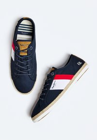Pepe Jeans Trainers - dark blue