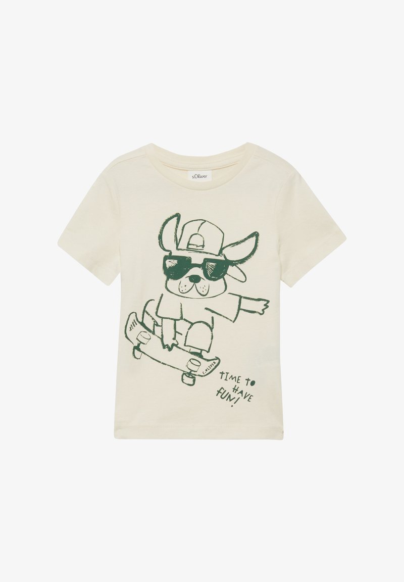 T-shirt crème pour tout-petit avec un dessin animé de chien portant une casquette et des lunettes de soleil, faisant du skateboard, avec le texte "Il est temps de s'amuser !" sur le devant.