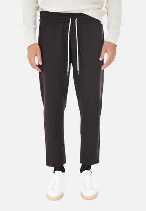CON LACCIO - Pantaloni sportivi - marrone
