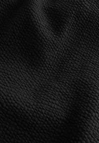 Thumbnail Image 7