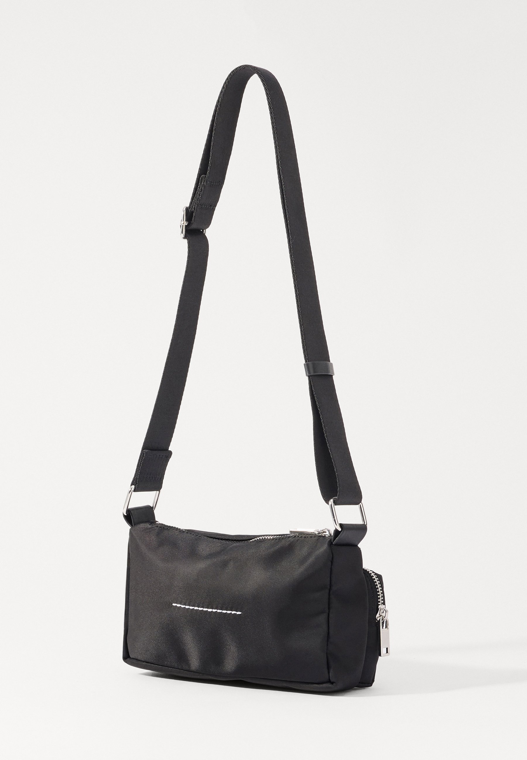 MM6 Maison Margiela POCKETS CROSSBODY BAG - Cross body bag - black