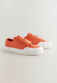 Tenisky - orange