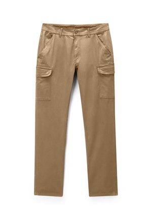 Beige Cargohose mit geradem Bein, vorderen und seitlichen Klappentaschen, Gürtelschlaufen und Knopfverschluss auf weißem Hintergrund.