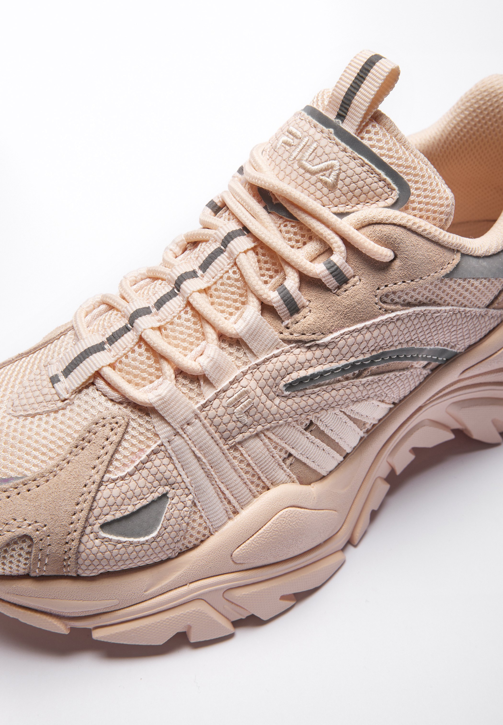 fila nude trainers