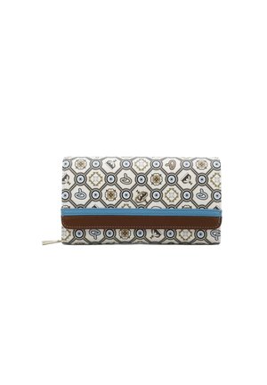 Portafoglio rettangolare con fantasie geometriche e floreali in blu, marrone e beige, con una striscia orizzontale blu e marrone nella parte anteriore.