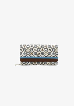 Portafoglio rettangolare con fantasie geometriche e floreali in blu, marrone e beige, con una striscia orizzontale blu e marrone nella parte anteriore.