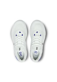 On THE ROGER SPIN  - Trainers - undyed white   indigo