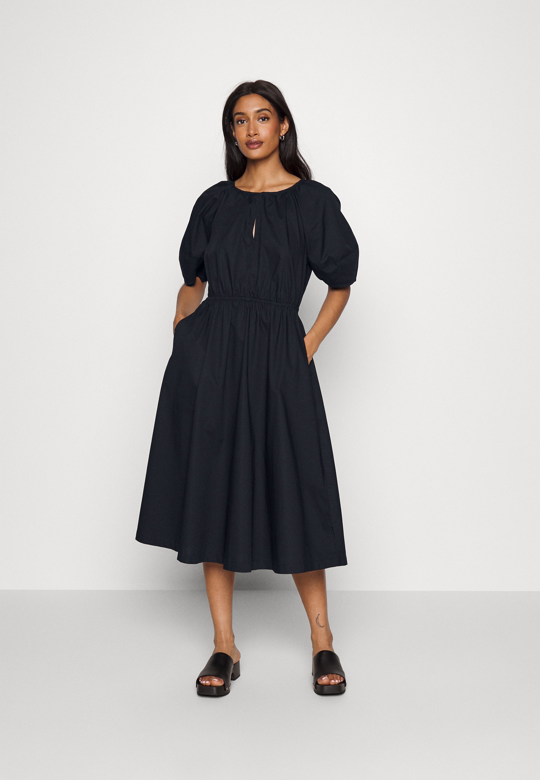 midi day dress with sleeves