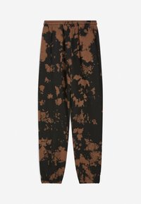Black sweatpants with a brown tie-dye pattern, elastic waistband and cuffs, made of soft fabric, featuring a relaxed fit and casual design.