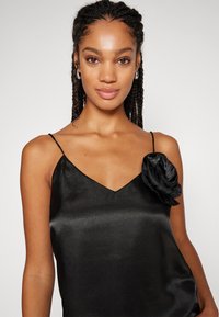 Vero Moda VMKLAS ROSE SINGLET  - Felső - black