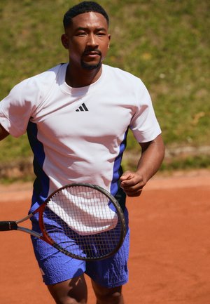 TENNIS PRO HEAT.RDY FREELIFT - Sports T-shirt - white/lucid blue/black