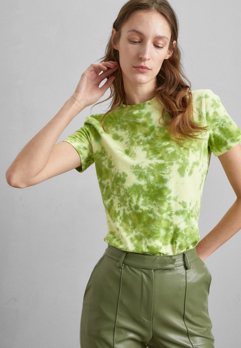 Proenza Schouler White Label TIE DYE - T-shirt imprimé - green/citron ...