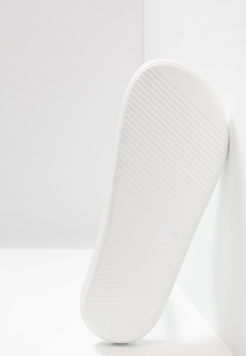 Herren Sandalen | Lacoste CROCO SLIDE Badesandale white/weiß - KG05327 Herren Sandalen | Lacoste CROCO SLIDE Badesandale white/weiß - KG05327