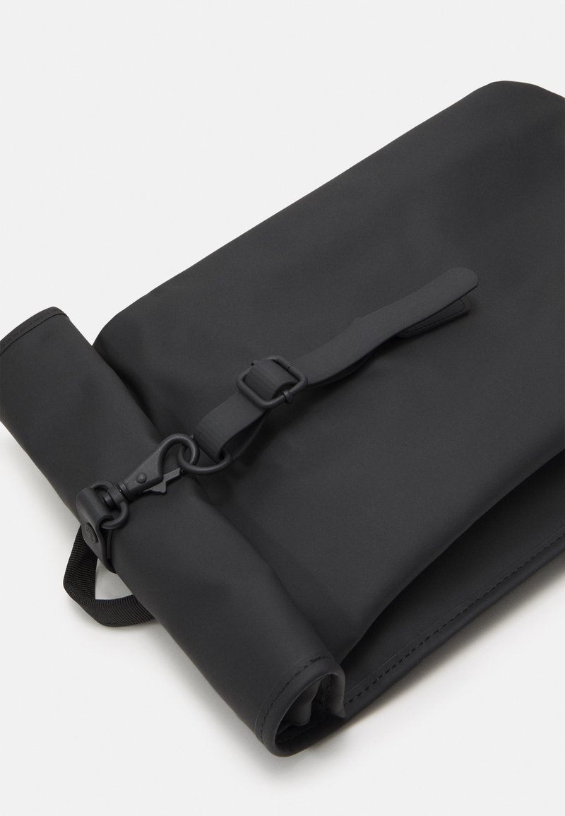 Damen Taschen | Rains ROLLTOP MINI Tagesrucksack black/schwarz - SW16273 Damen Taschen | Rains ROLLTOP MINI Tagesrucksack black/schwarz - SW16273