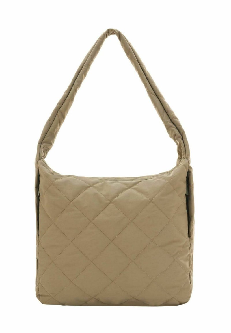 Sac à bandoulière beige matelassé avec une seule sangle rembourrée. Présente un matelassage en forme de losange et une texture douce. Les détails de la fermeture et des poches ne sont pas visibles.