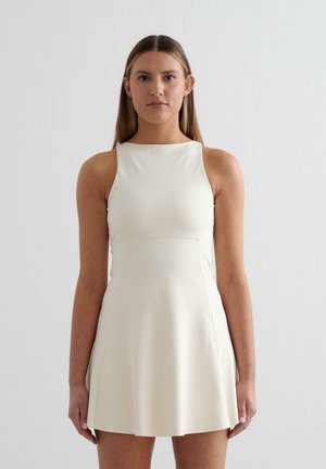 SENSE HIGH NECK - Robe de jour - white