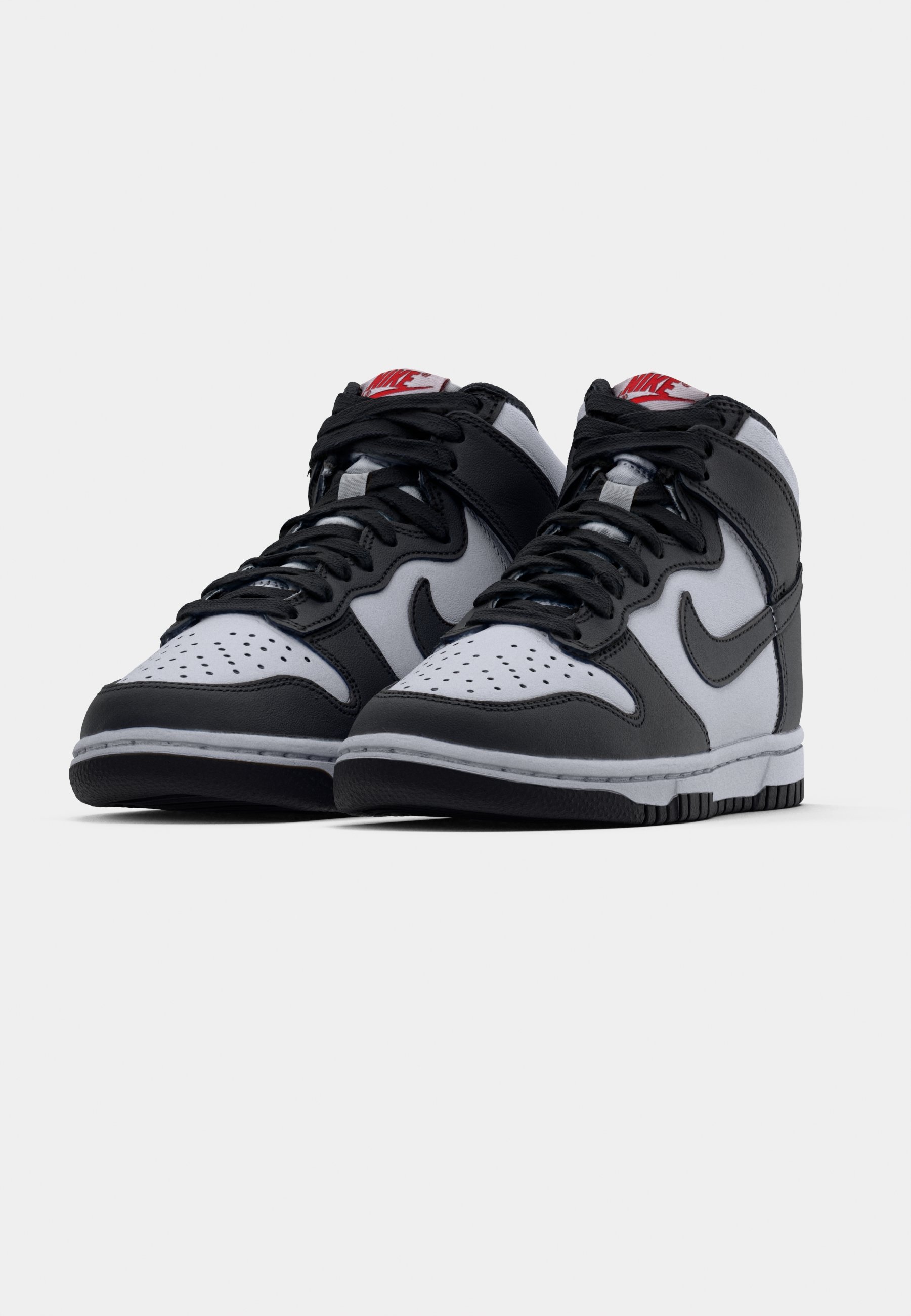 Nike Sportswear DUNK HIGH - Sneakers hoog - white/black/universe