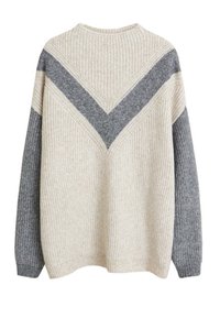 Gruby sweter dziany w kolorach kremowym, szarym i ciemnoszarym. Na piersi ma wzór w kształcie litery V oraz ściągacze na rękawach. Miękka faktura.