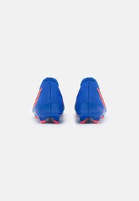 adidas Performance PREDATOR EDGE.3 LACELESS FG - Botas de futebol com pitões - hi-res blue/turbo
