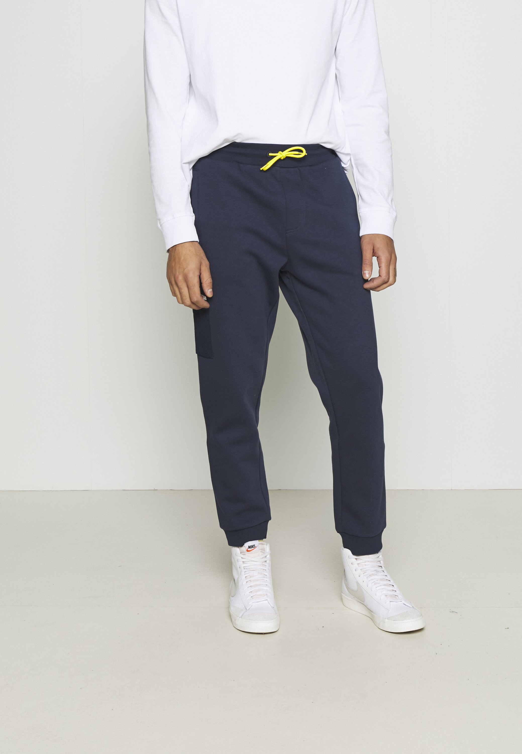 tommy jeans tracksuit bottoms