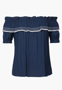 Top blu navy off-shoulder con rifiniture a volant e dettagli decorativi bianchi. Maniche corte a palloncino e tessuto morbido e testurizzato. Design dalla vestibilità casual.