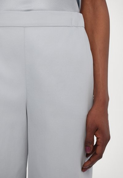 MM ANTILLE - Calças - light blue