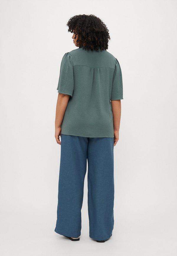 CARNOEMI LIFE 2/4 V NECK BLOUSE  - Blouse3