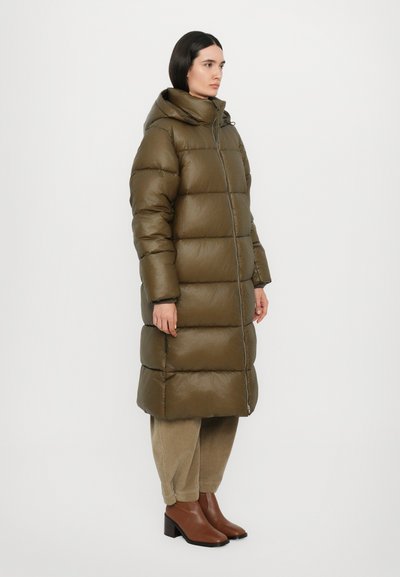 CLOSED PUFFER COAT - Téli kabát - marsh green