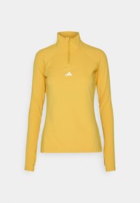 Vald, preloved yellow