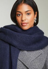 Lipsy SUPER - REGULAR FIT - Sjal / Tørklæder - navy blue