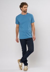 MCS TEXAS CITY TEE - Basic póló - captains blue